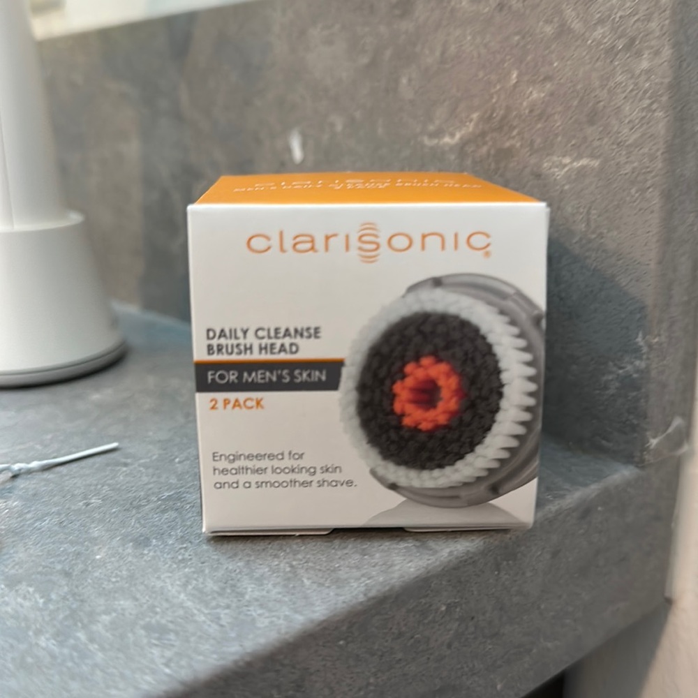 NIB Clarisonic Daily Cleanse Brush Head for men’s skin (2pack)